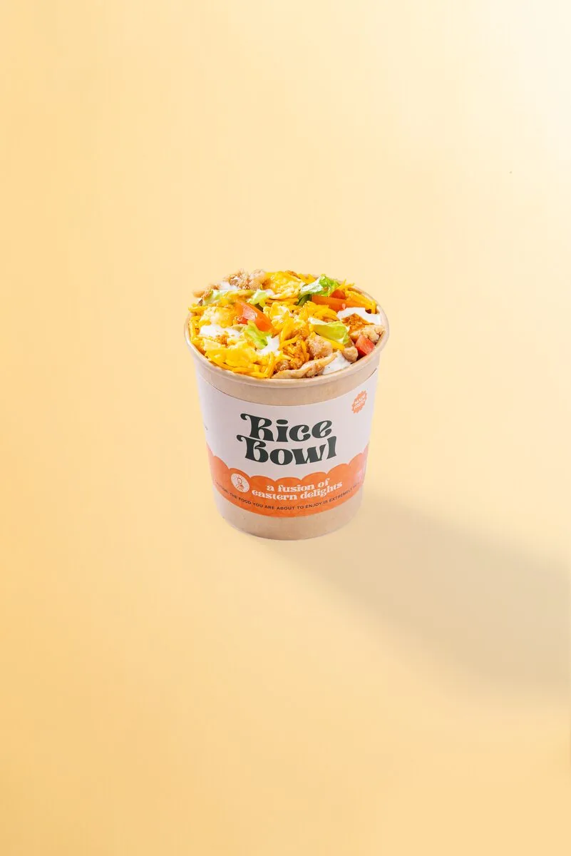 FiLLi rice bowl with chicken, rice, and vegetables