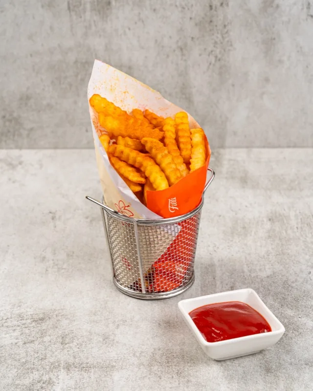Portion of plain fries