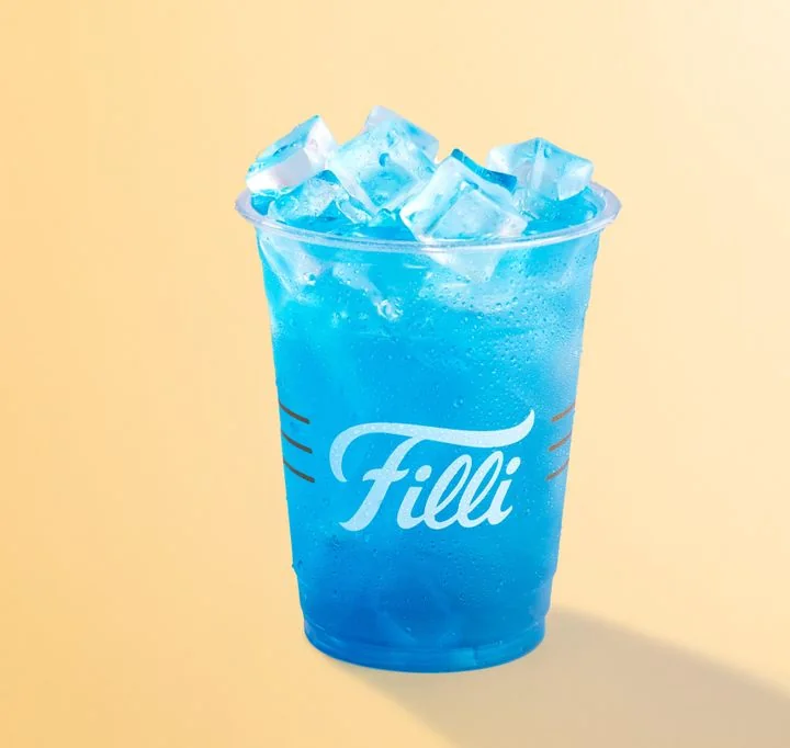 Blue Ocean Breeze mocktail over ice